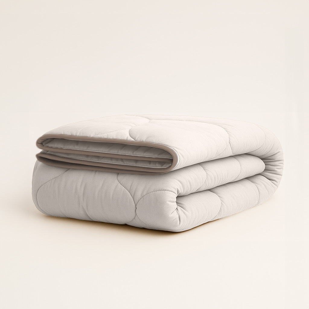 Cooling Summer Duvet 2-in-1 Bedspread in Pearl White – Soft Satin Fabric for Breathable Comfort & Temperature Regulation 0