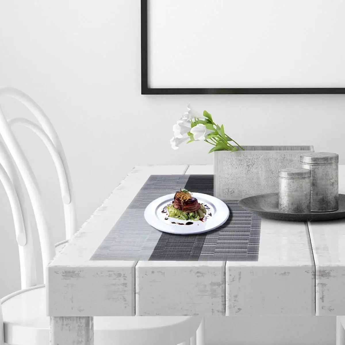 Elegant Woven Placemats, Heat-Resistant and Washable, 30 x 45 cm Table Mats for Dining Room 2