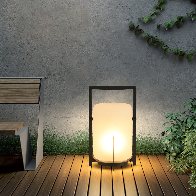 Modern Solar Powered Outdoor Lights – Stainless Steel and Glass Garden Lamp for Pathways and Patios, IP65 Weather Resistant 5