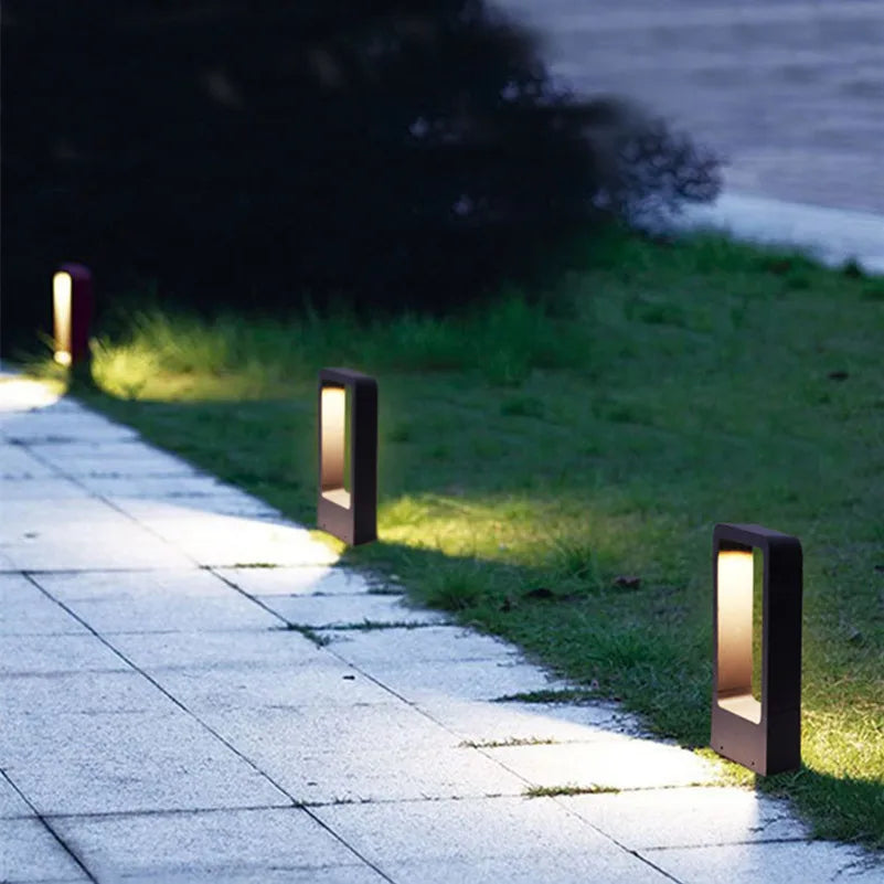 Modern Weatherproof Garden Light – 30W Outdoor LED Lamp with IP68 Protection for Pathways and Patios 1