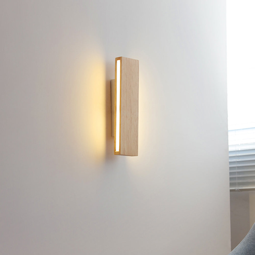 Rotatable Wood LED Wall Light – Modern Wall Sconce for Hallway and Bedroom, Energy-Efficient Illumination 1