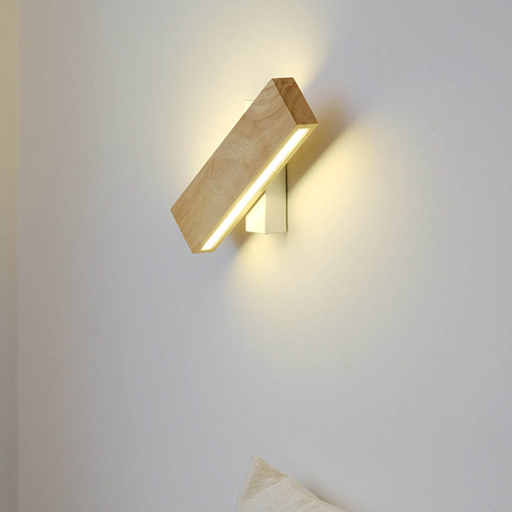 Rotatable Wood LED Wall Light – Modern Wall Sconce for Hallway and Bedroom, Energy-Efficient Illumination 4