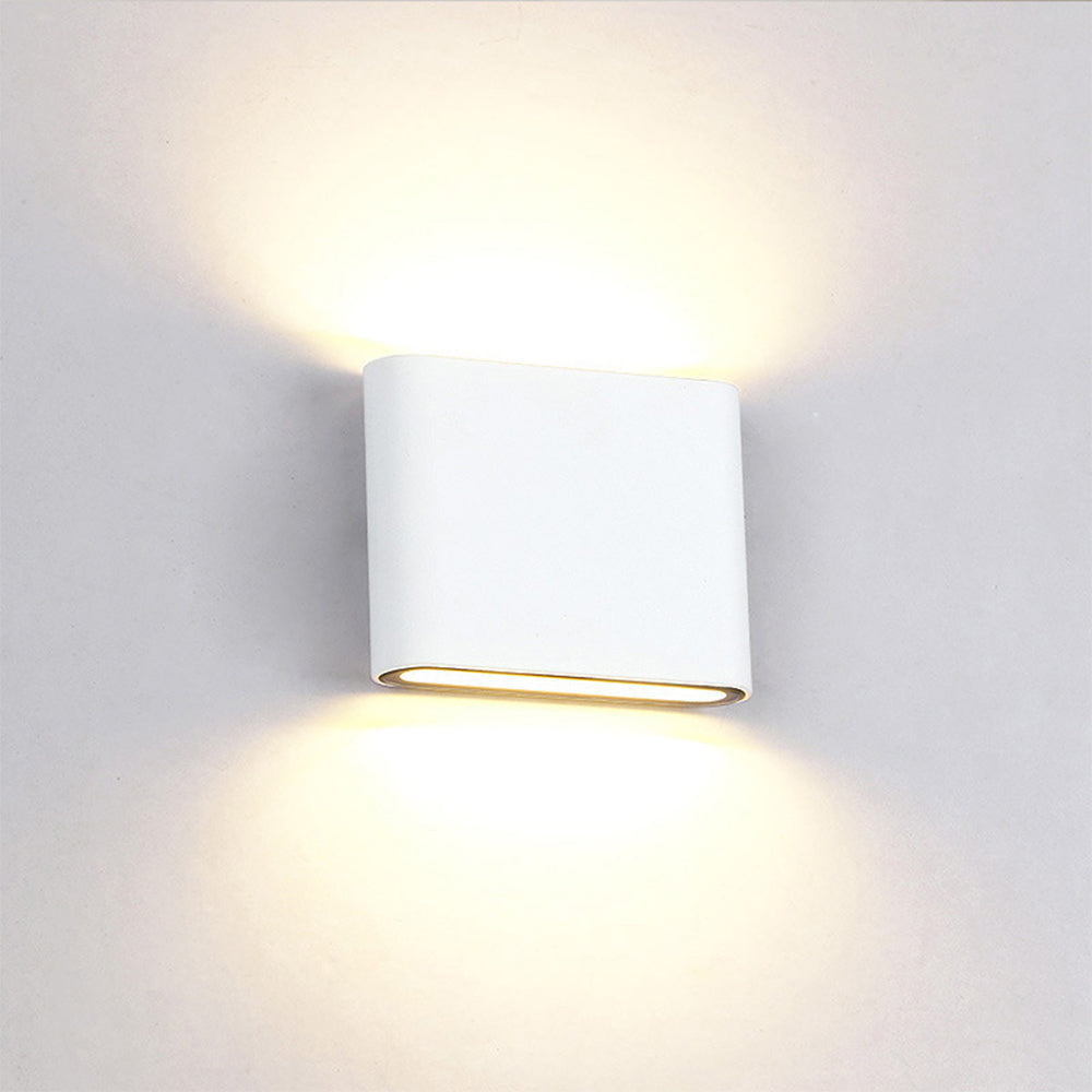 Waterproof Aluminum Outdoor Wall Light with Dual-Light Effect – Energy Efficient LED Outdoor Sconce for Exterior Use 10