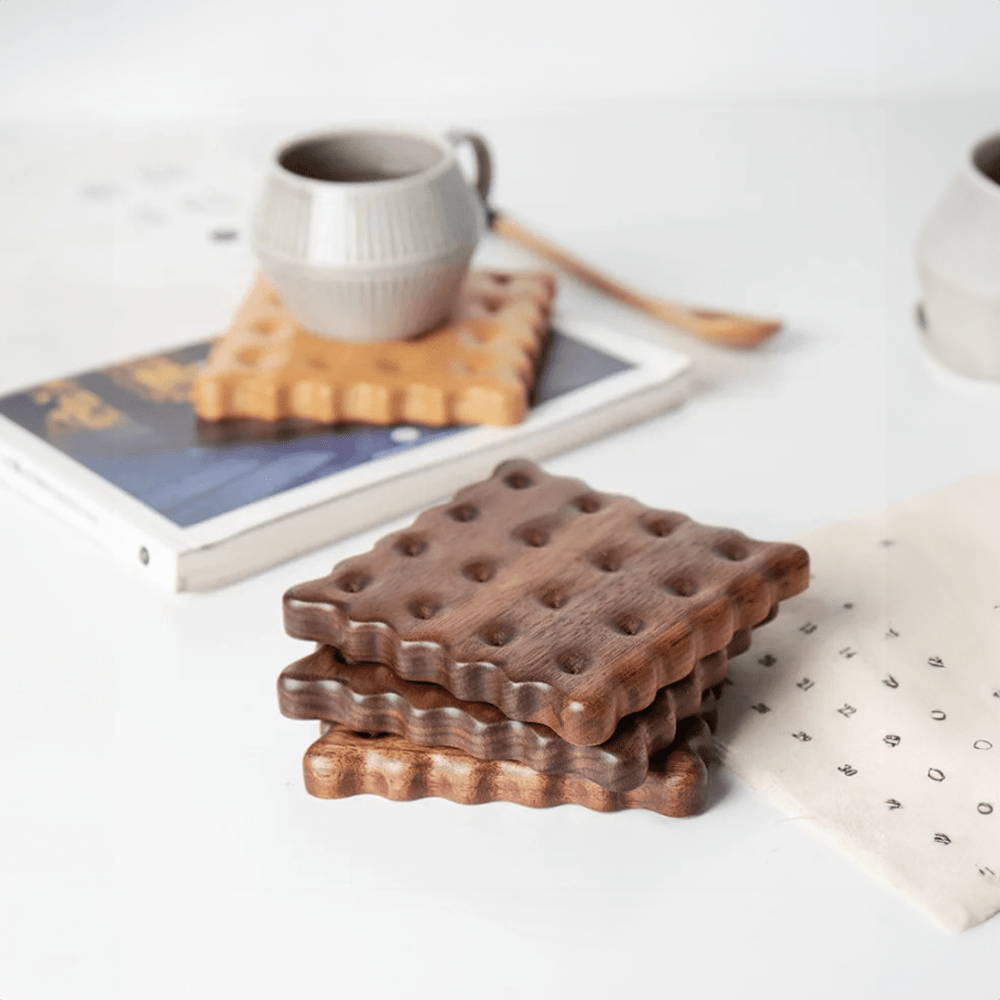 Wooden Biscuit Shape Coasters for Drinks – Set of 4 Modern Design, Natural Finish, 9.5 x 9.5 cm, Perfect for Home Decor 0