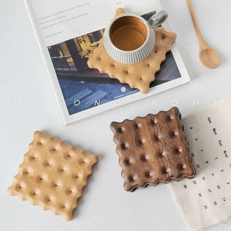 Wooden Biscuit Shape Coasters for Drinks – Set of 4 Modern Design, Natural Finish, 9.5 x 9.5 cm, Perfect for Home Decor 1