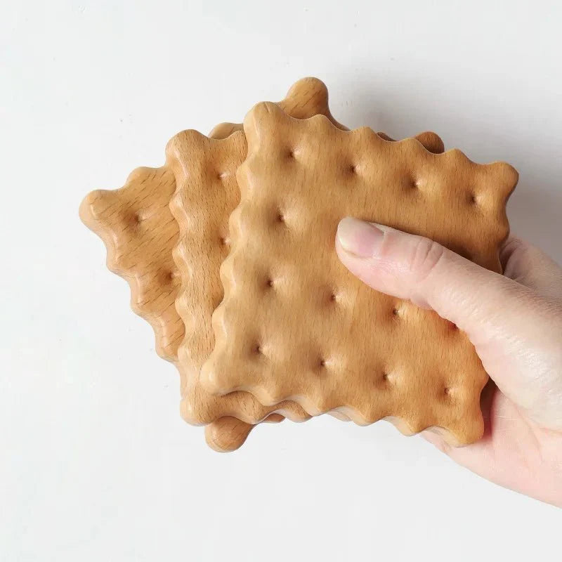 Wooden Biscuit Shape Coasters for Drinks – Set of 4 Modern Design, Natural Finish, 9.5 x 9.5 cm, Perfect for Home Decor 2